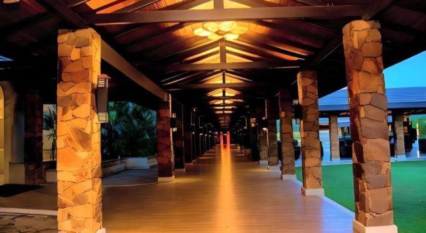 Full Moon Garden Hotel Негомбо Екстериор снимка