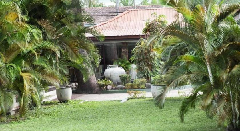 Full Moon Garden Hotel Негомбо Екстериор снимка