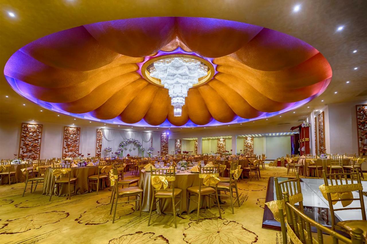 Full Moon Garden Hotel Негомбо Екстериор снимка
